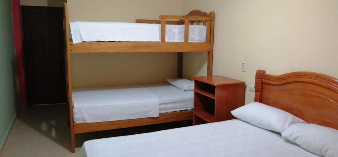Hotel Internacional En Atacames Eksteriør billede
